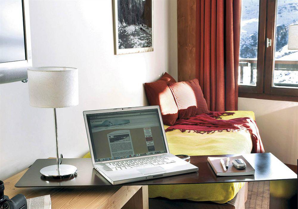 Les Menuires Hotel Les Bruyeres מראה חיצוני תמונה