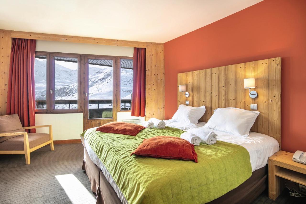 Les Menuires Hotel Les Bruyeres מראה חיצוני תמונה