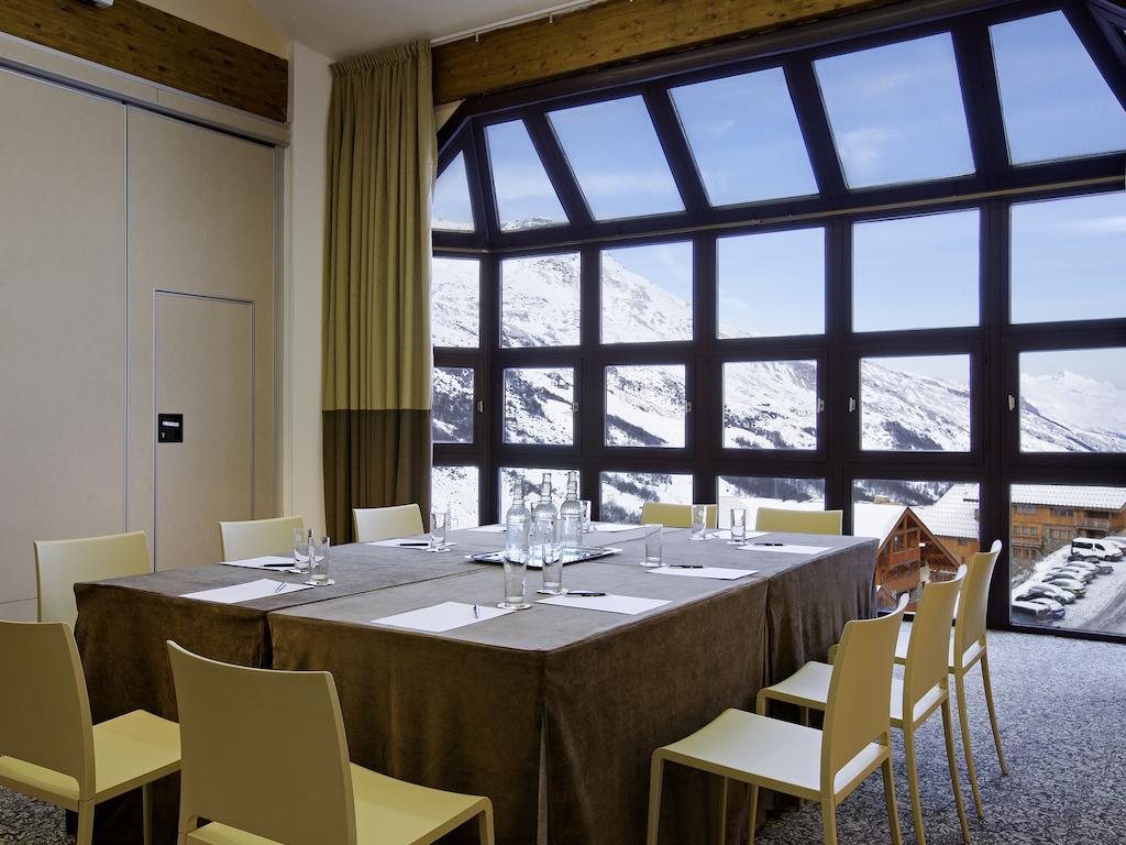 Les Menuires Hotel Les Bruyeres מראה חיצוני תמונה